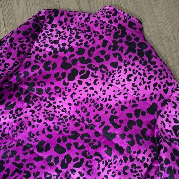 Carlisle Collection Silk Stand Collar Jacket in Fushica Pink Leopard Print - Picture 8 of 12